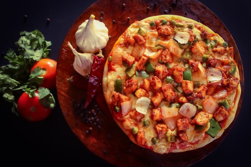 Dewey's pizza Garden Veggie weekend combo deal