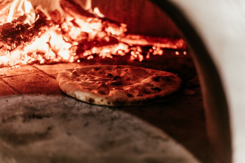 Classic pizza catering package from Dewey's pizza